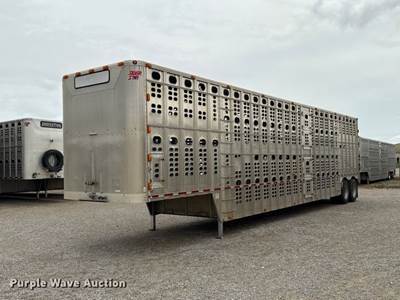 2019 Wilson PSDCL-402 Livestock Trailer