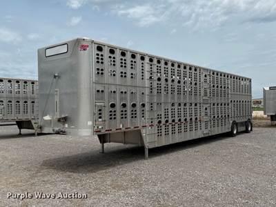 2019 Wilson PSDCL-402 Livestock Trailer