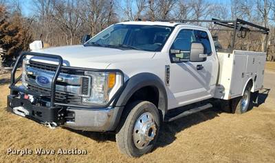 2017 Ford F450 Super Duty Ext. Cab Utility / Service Truck