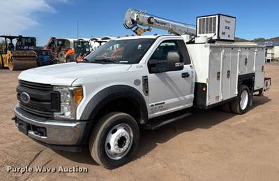 2017 Ford F550 Utility / Service Truck