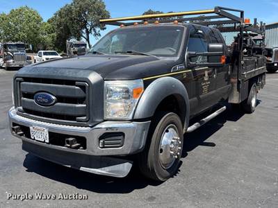 2015 Ford F-550 Crew Cab Utility / Service Truck