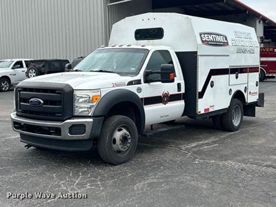 2015 Ford F550 XL Super Duty Utility / Service Truck