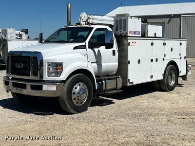 2017 Ford F750 Super Duty Utility / Service Truck