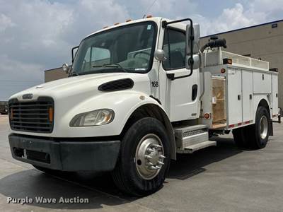 2007 Freightliner Business Class M2 Utility / Service Truck