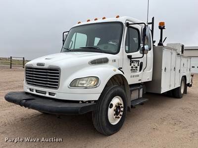 2007 Freightliner Business Class M2 Utility / Service Truck