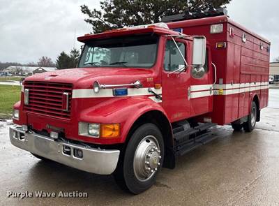 1997 International 4700 Utility / Service Truck