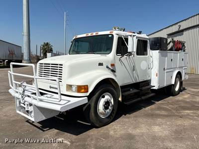 2002 International 4700 Utility / Service Truck