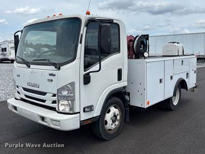 2018 Isuzu NPR Utility / Service Truck