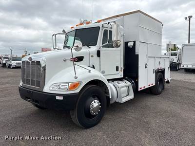 2014 Peterbilt 337 Utility / Service Truck
