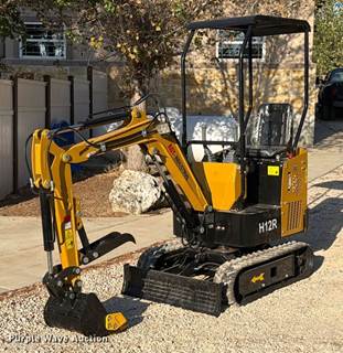 2024 Agt H12R Mini Excavator