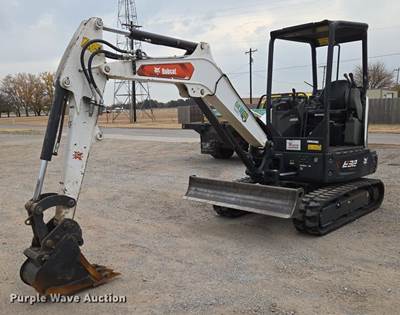 2022 Bobcat E32i Mini Excavator