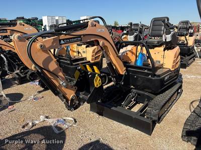 2024 Erie EM15 Mini Excavator