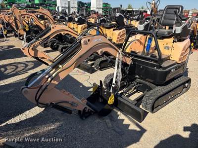 2024 Erie EM15 Mini Excavator