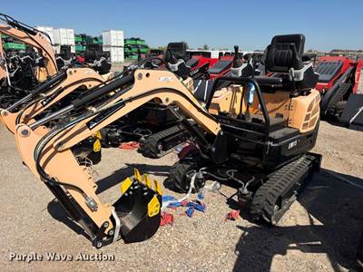 2024 Erie EM15 Mini Excavator
