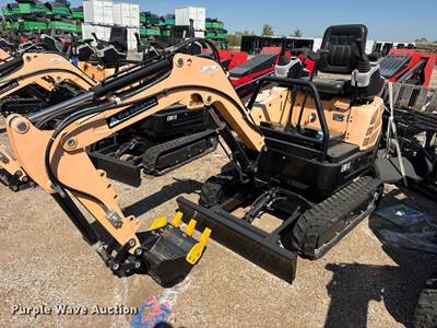2024 Erie EM15 Mini Excavator