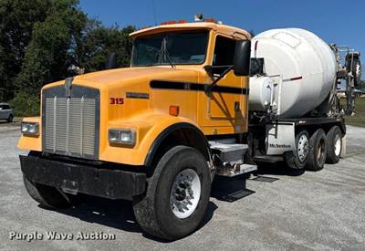 2000 Kenworth Ready Mix Truck