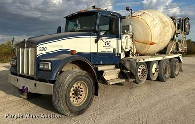 2005 Kenworth W900 Ready Mix Truck