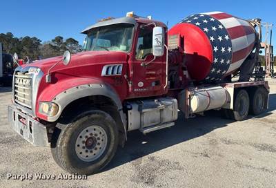 2016 Mack Granite GU713 Ready Mix Truck