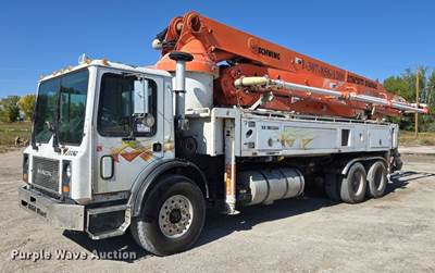 2007 Mack MR Concrete Pump Truck