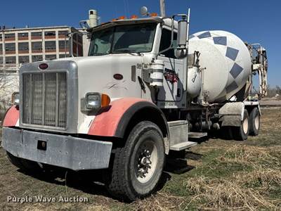 2007 Peterbilt 357 Ready Mix Truck