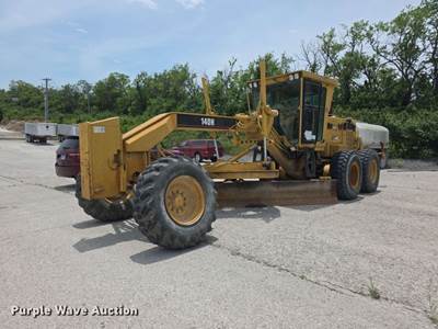 1998 Caterpillar 140H Motor Grader