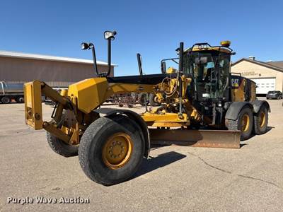 2010 Caterpillar 140M Motor Grader