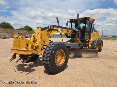 2016 John Deere 672G Motor Grader