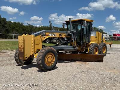 2010 John Deere 672G Motor Grader