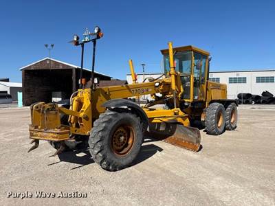 1990 John Deere 770 B-H Motor Grader