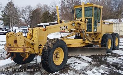 1993 John Deere 770B Motor Grader