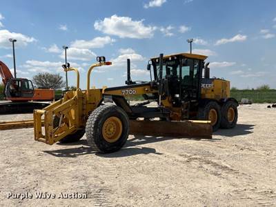 2008 John Deere 770D Motor Grader