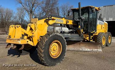 2015 John Deere 770G Motor Grader