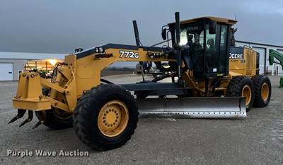 2010 John Deere 772G Motor Grader