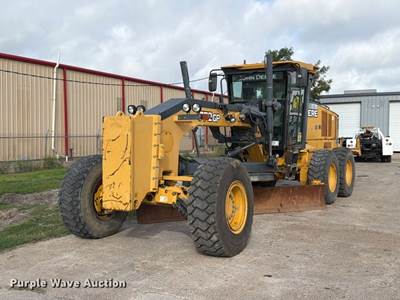 2013 John Deere 772G Motor Grader