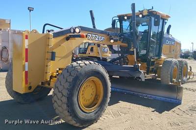 2015 John Deere 772 GP Motor Grader