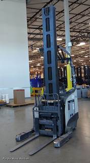 2017 Crown RM6095-45 Order Picker