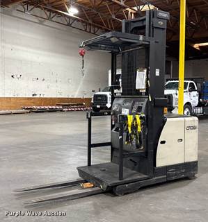 2015 Crown SP3520-30 Order Picker