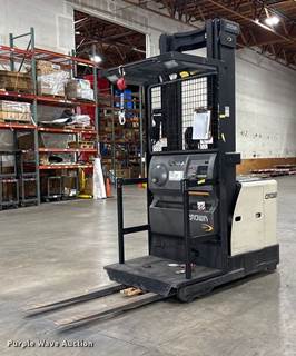 2017 Crown SP3520-30 Order Picker