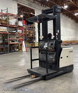 2016 Crown SP3520-30 Order Picker