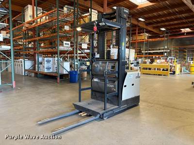 2016 Crown SP3520-30 Order Picker