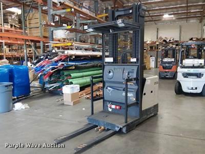 2016 Crown SP3520-30 Order Picker