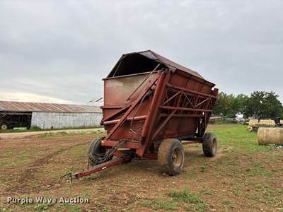 Richardton 770 Silage Dump Wagon
