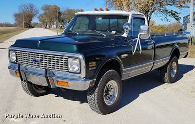 1972 Chevrolet C20 Super Custom Camper Pickup Truck
