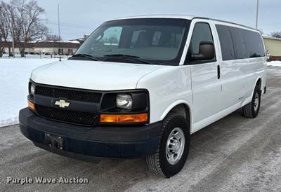 2016 Chevrolet Express 3500 Van