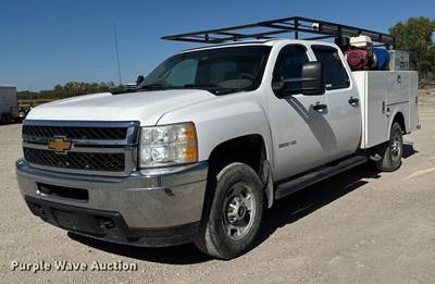 2014 Chevrolet Silverado 2500HD Crew Cab Utility Bed Pickup Truck