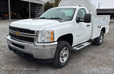 2014 Chevrolet Silverado 2500HD Utility Bed Pickup Truck