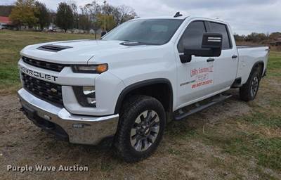 2022 Chevrolet Silverado 2500HD Crew Cab Pickup Truck