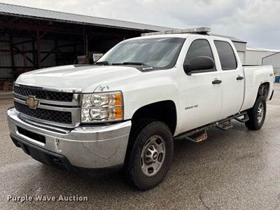 2011 Chevrolet Silverado 2500HD Crew Cab Pickup Truck