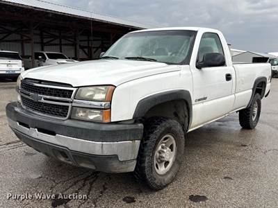 2006 Chevrolet Silverado 2500HD Pickup Truck