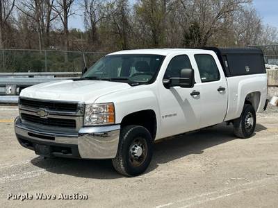2008 Chevrolet Silverado 2500HD Crew Cab Pickup Truck
